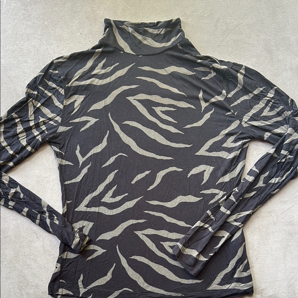 & Other Stories Zebra Print Black and Gray Women's Mock Neck Top- Sz M